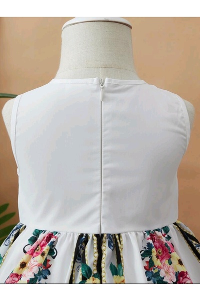 OEM Girls' dress with flowers, 18-24 months, 92 cm