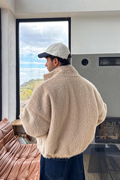 Flaw Wear Zippered Feather Jacket