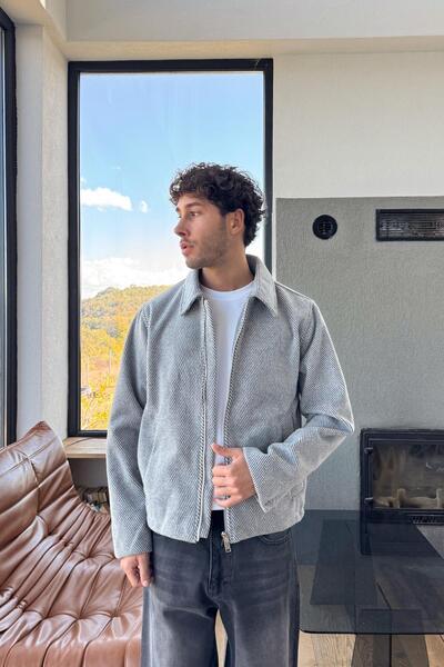 Flaw Wear Striped Crop Jacket