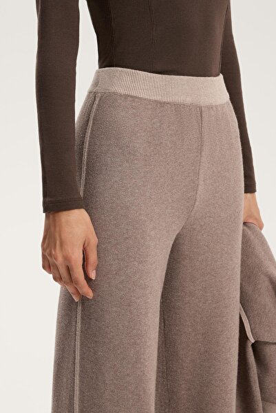 Oysho Contrast piping straight leg knit trousers