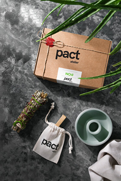 Pact Atelier No:2 Abundance&Prosperity Tütsü Seti