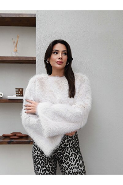 ESRAHELVACI Πουλόβερ με φαρδιά μανίκια από γούνα