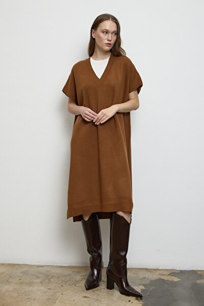 QANU Πουλόβερ Poncho Μαύρο