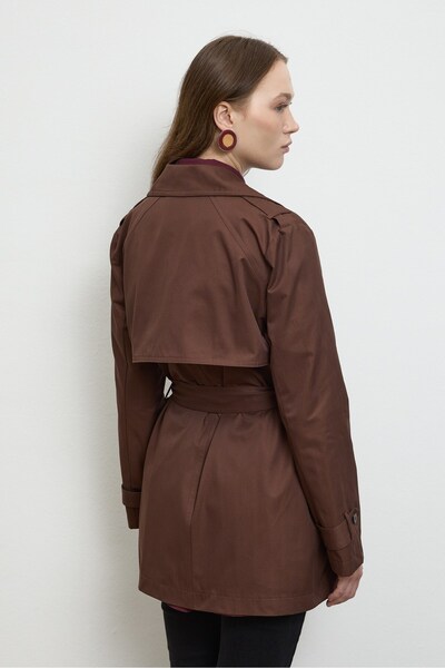 QANU Mora Kısa Trençkot Kahverengi