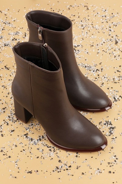 Gondol Kadın Klasik Topuklu Ofis Botu mad.1350 Kahverengi