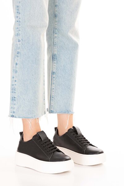 Gondol Hakiki Deri Anatomik Taban Spor Ayakkabı Alessandora Siyah B.T.