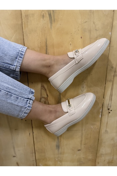 ZEZY Kadın Loafer Makosen Tokalı Rugan Parlak Günlük Ayakkabı