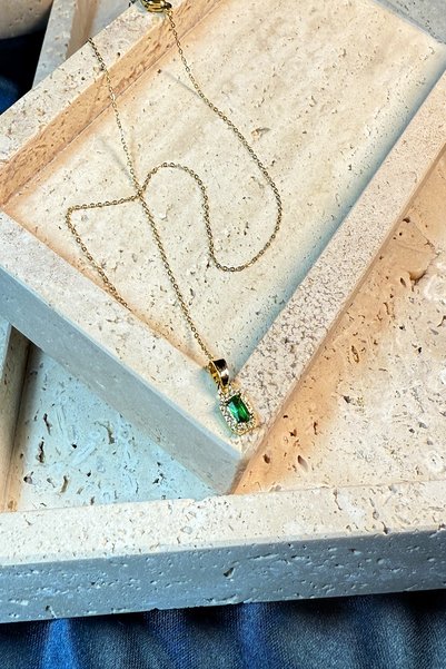 MOONİ ACCESSORİES Emerald Single Stone French Design Stainless Steel Gold Gold Color Women's Chain Necklace
