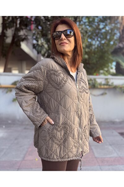 DenizEge Яке с детайл от марля в кремаво