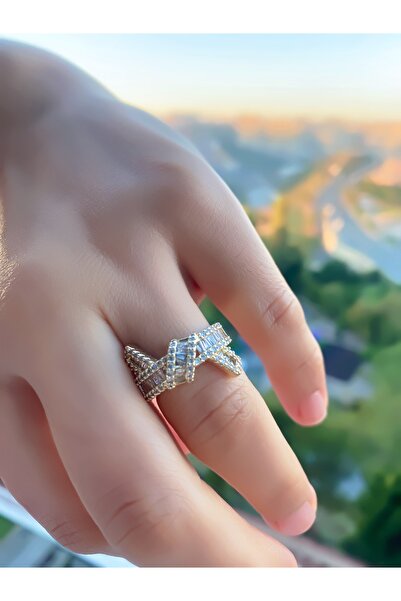 VEGALUXE خاتم من الفولاذ مرصع بحجر الزركون، لون ذهبي، قابل للتعديل حسب الإصبع...