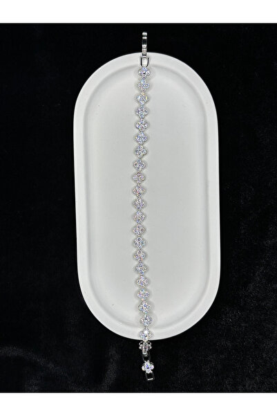 ismim bijuteri سوار كلوفر واتر واي – لامع وأنيق