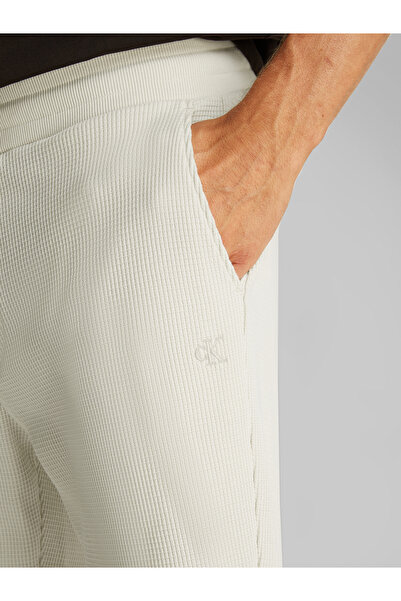 Calvin Klein Men Silver Birch Chunky Waffle Drawstring Shorts