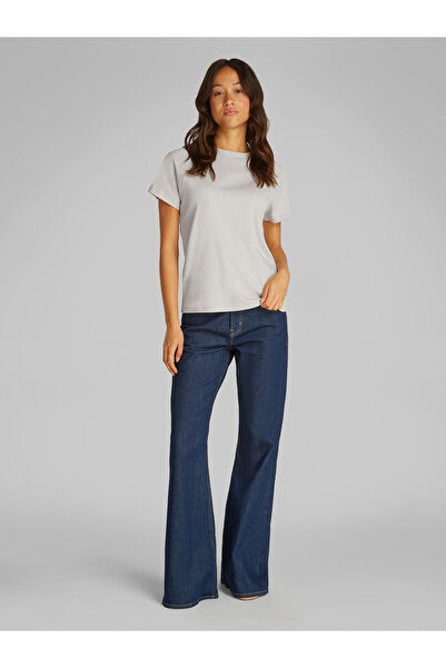 Calvin Klein Women Silver Lining Liquid Touch Modern Fit Tee