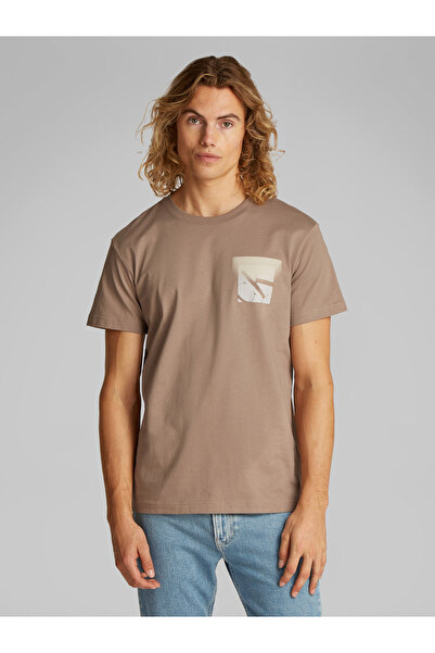 Calvin Klein Men Taupe Gray Soft Box Monogram Crew Neck T-Shirt