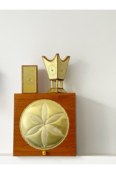 Bond Luxury oak box with a royal handcrafted tamarisk wood chimney