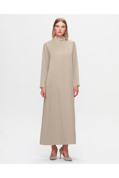 MISS DALIDA T25K-4019 Broş Detaylı Cupro Uzun Elbise BEİGE