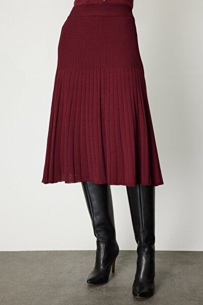ON Pleated Midi Knit Skirt
