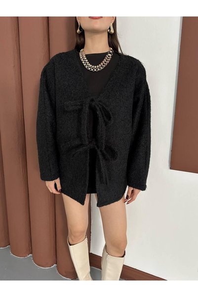 SUYA US WEAR سترة كارديجان مربوطة – نسيج ناعم، تصميم كبير الحجم وأنثوي