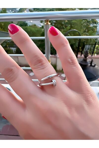 Merand Nail Model Ring