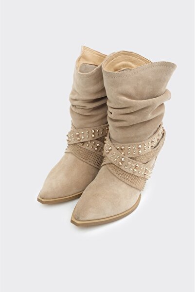 derinet Zımba Aksesuarlı Hakiki Deri Kadın Bot