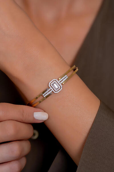 Bayar Gold 14 Ayar Altın Baget Taşlı Kelepçe Bilezik