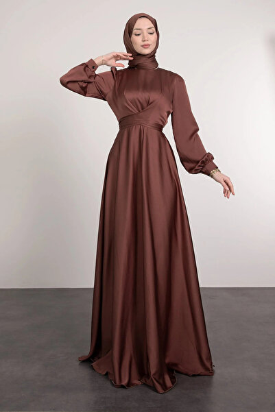 Tesettür Diyarı Yakadan Çaprazlı Bele Bağlamalı Tesettür Abiye- Kahverengi