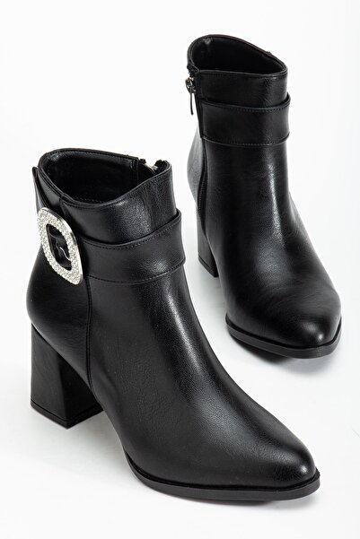 Dilimler Ayakkabı Black Women's Thick Heeled Boots with Stone Buckle Pointed Toe