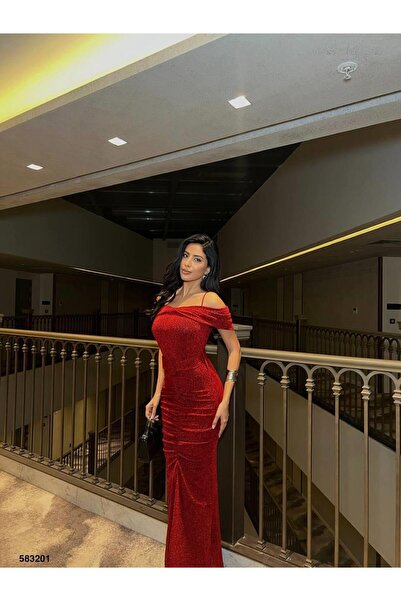 Modafeminen Flower Esnek Kumaş Fiyonk Yaka Kaplama Kemer Büyük Detaylı Yırtmaçlı Abiye 583201 KIRMIZI