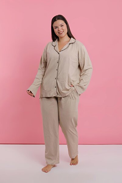 Akbeniz Women's Plus Size Beige Buttoned Pajama Set