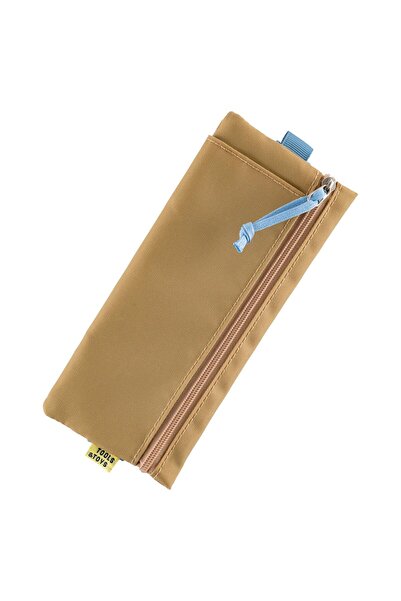 HOBONICHI أدوات وألعاب حامل أقلام كومودو، حافظة أقلام مسطحة، لون جملي