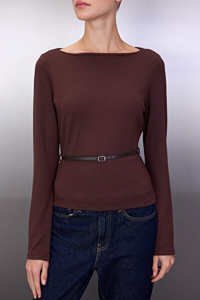 Trendyol Collection Καφέ ζώνη με λεπτομέρεια γιακά μακρυμάνικη εύκαμπτη πλεκτή μπλούζα TWOAW26BZ00084