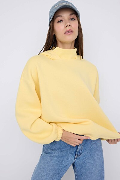 Trendyol Collection Yellow Hooded Oversize/Wide Fit Thick Fleece Inside Knitted Sweatshirt Twoaw26Sw00115