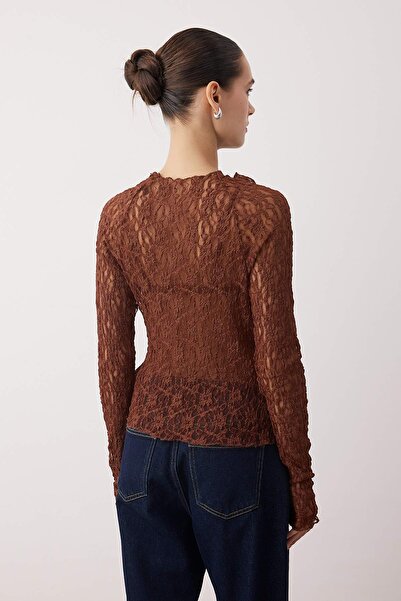 Trendyol Collection Καφέ εφαρμοστό/στενό στο σώμα μανίκια ρεγκλάν με δαντέλα μακρυμάνικη ελαστική πλεκτή μπλούζα TWOAW26BZ00048