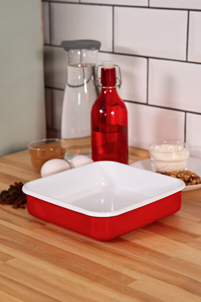 EBUTAY طبق فرن مربع أحمر اللون من La Vita Rossa