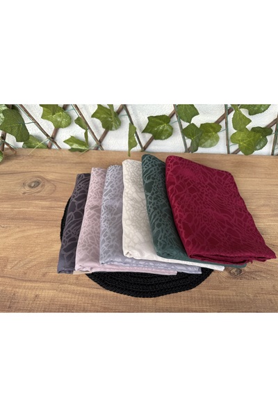 Blotch Tesettür Tarz Modern Ve Şık Son Moda Kapalı Baskılı Desenli Gri Jakarl...