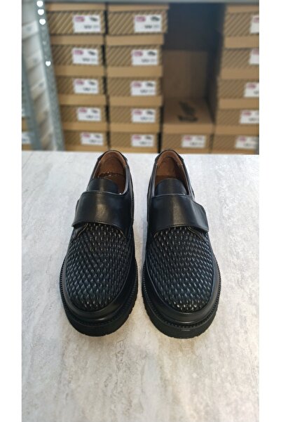 POTEEN Women's Comfort Shoes Genuine Leather Crocodile Patent Leather-Black