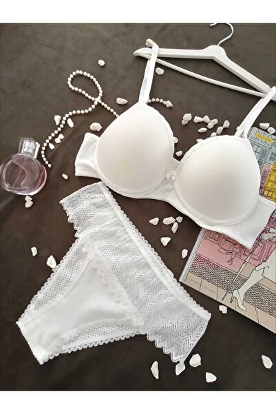 womensWorld1 Patterned Supported Lace Panties White Bra Set