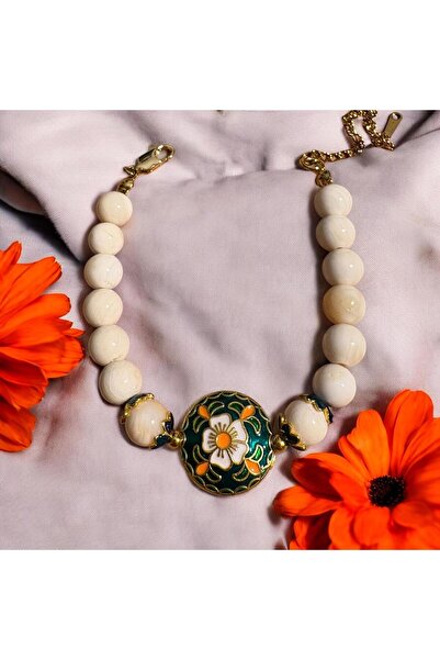 MODA Doğaltaş Mercan Kadın Bileklik – Beyaz Mercan & Bakır Tel Oyma Yeşil Çiç...