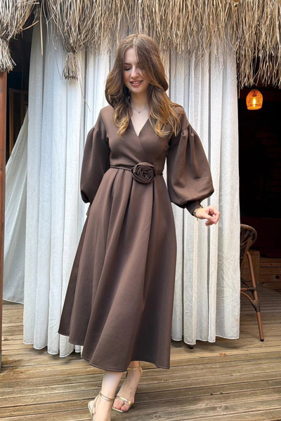 HELİS BUTİK Rochie maxi pentru scuba cu detaliu curea cu trandafiri maro Rosa