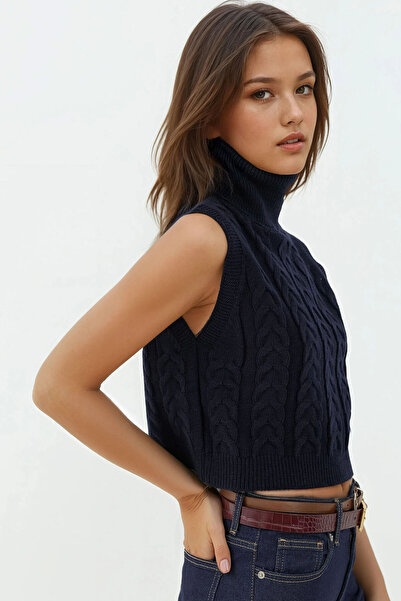 Hiccup Pulover tricotat cu guler înalt cu împletitură de păr