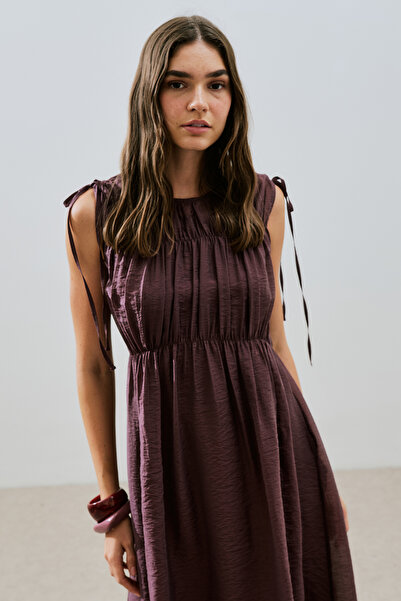 Manuka Tie-Up Detail Sleeveless Dress Bordo