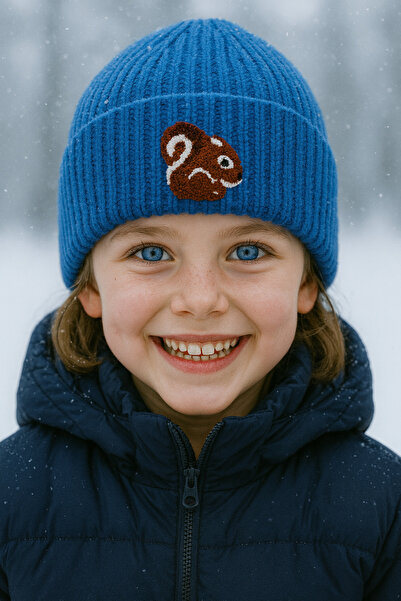 byebruketenci Синя вълнена детска качулка с катерица