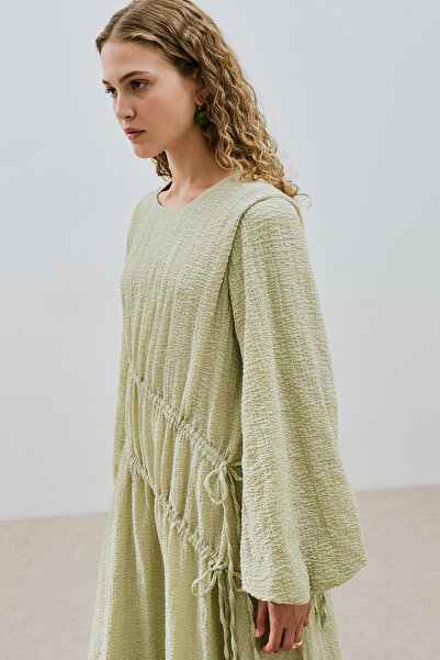 Manuka ΦΟΡΕΜΑ ΜΕ ΣΤΡΑΓΓΙΣΜΕΝΟ ΣΤΡΑΓΓΙΣΜΕΝΟ ΠΡΑΣΙΝΟ