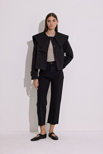 Manuka Wide Collar Crop Trench Coat Black