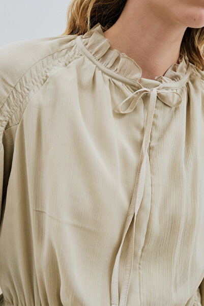 Manuka ΜΑΚΡΥ ΦΟΡΕΜΑ ΣΤΡΑΠΕΡΑΤΟΥ ΣΤΥΛ ΑΔΑΖΑΙ