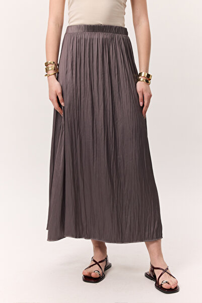 Manuka Crush Satin Skirt Vizon Shoes