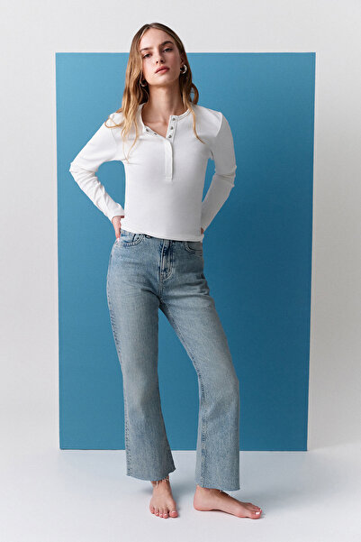 Manuka High Waist Flare Leg Jeans Light Blue