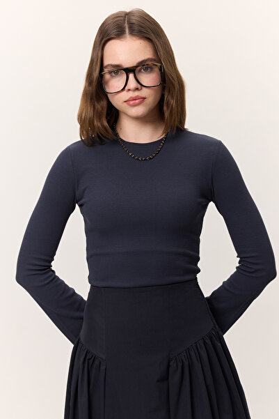 Manuka EVAZE UJJÚ BODY NAVY BLUE