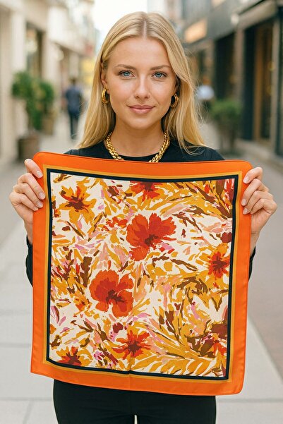 Axesoire 14945 Φουλάρι Μπαντάνα Σατέν με Σχέδιο Λουλουδιών 50x50 εκ.