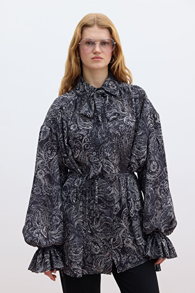 Manuka Δέσιμο πουκάμισο με σχέδιο Freesia